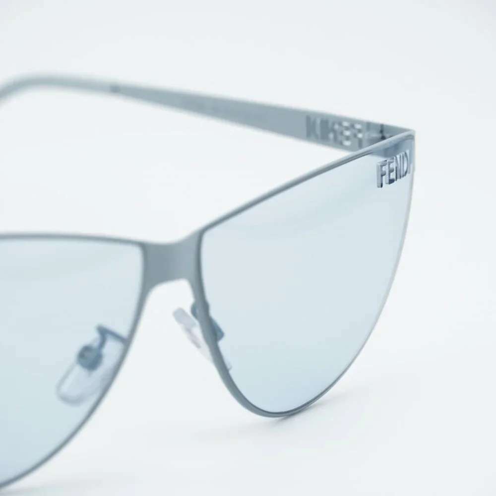 Fendi authentic fe40138u