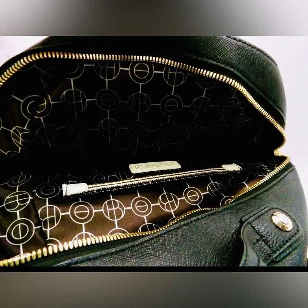 henri bendel sophisticated timeless