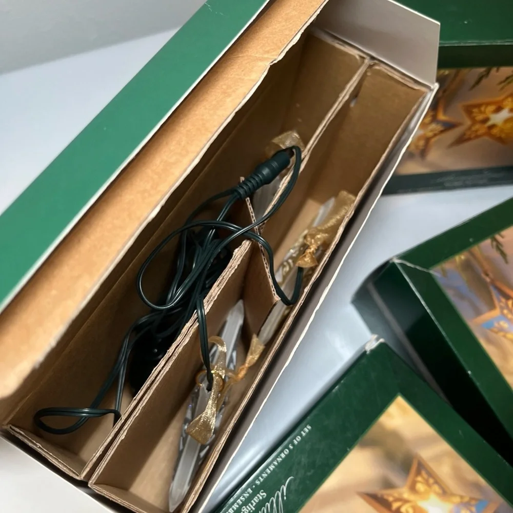 Hallmark decorative star