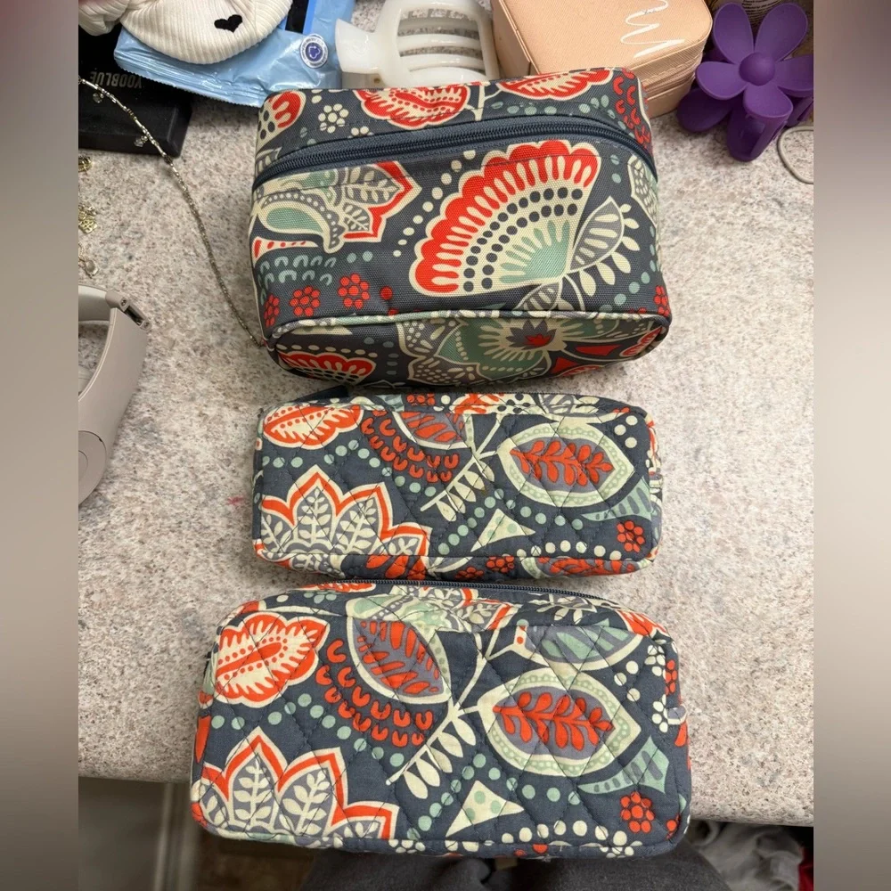 Vera Bradley Floral Bath Storage Set - Red, Green, Blue