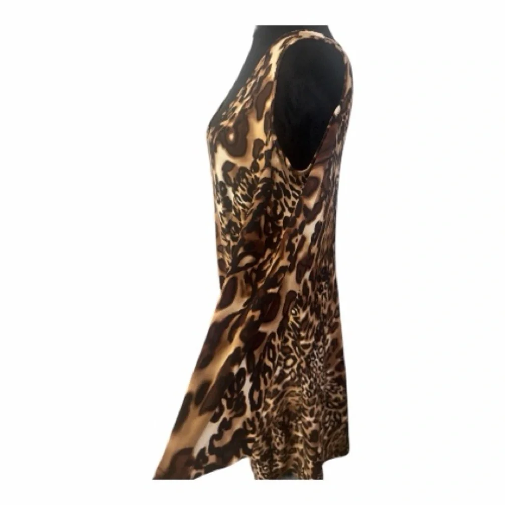 Susan Graver bold leopard