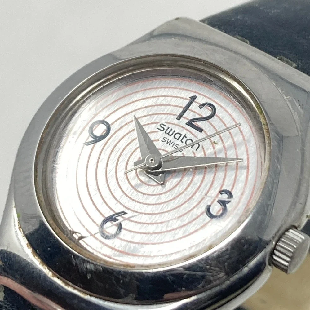 Swatch Aim At Me Womens Watch 24mm Silver Tone Black Swiss Made WR New Battery