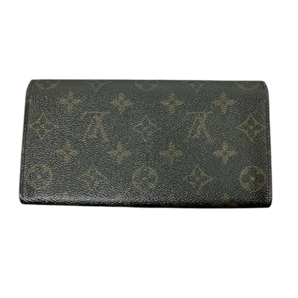 Louis Vuitton classic louis