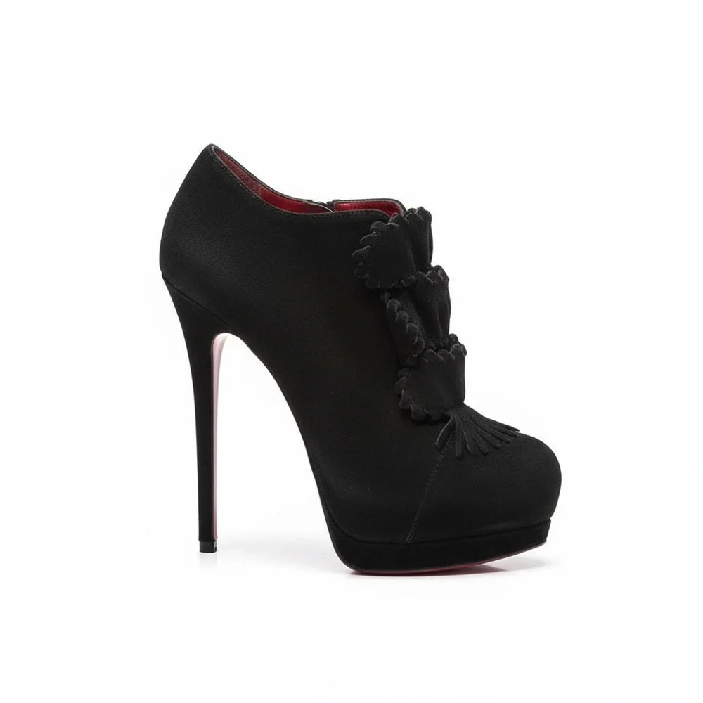 Tabitha Simmons 𒀭 Ruffled Platform Stiletto Heeled Ankle Booties 𒀭Black Suede