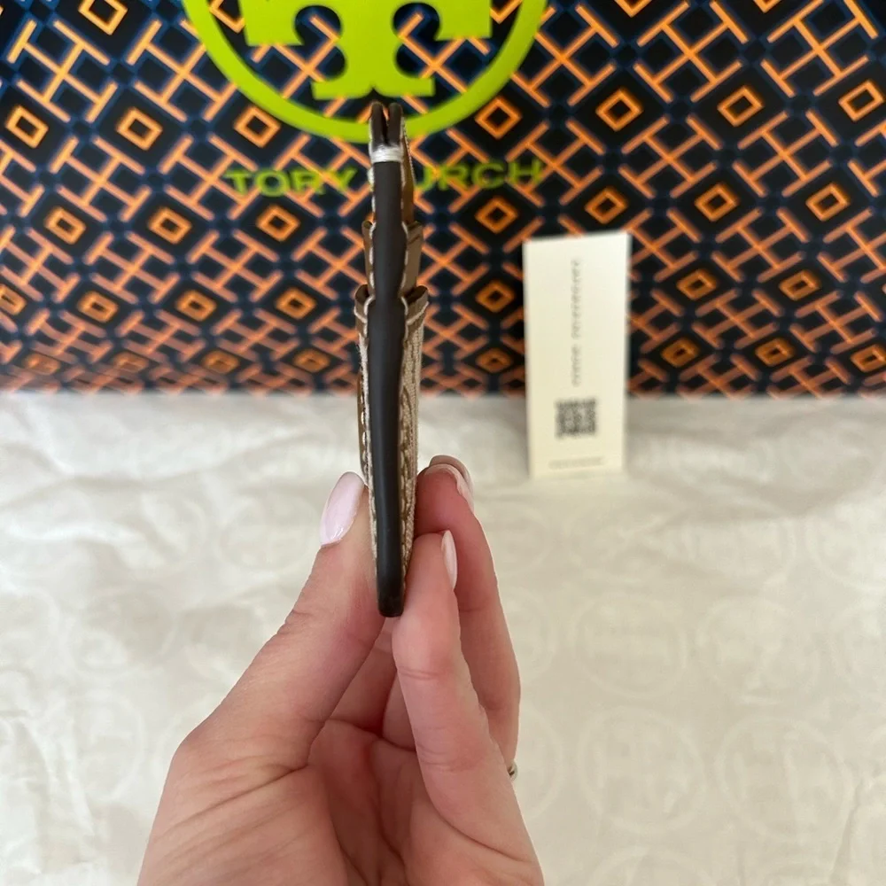Tory Burch tory burch