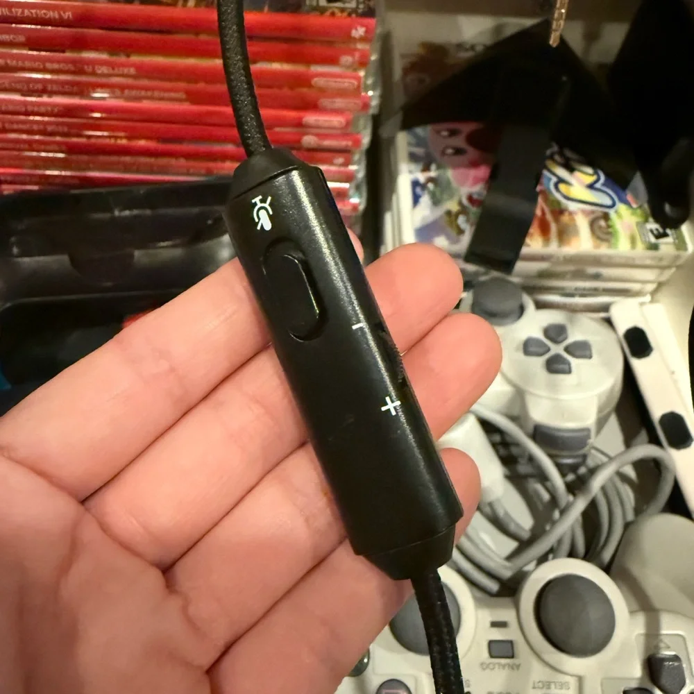 Black Wired Gaming Headset with Microphone