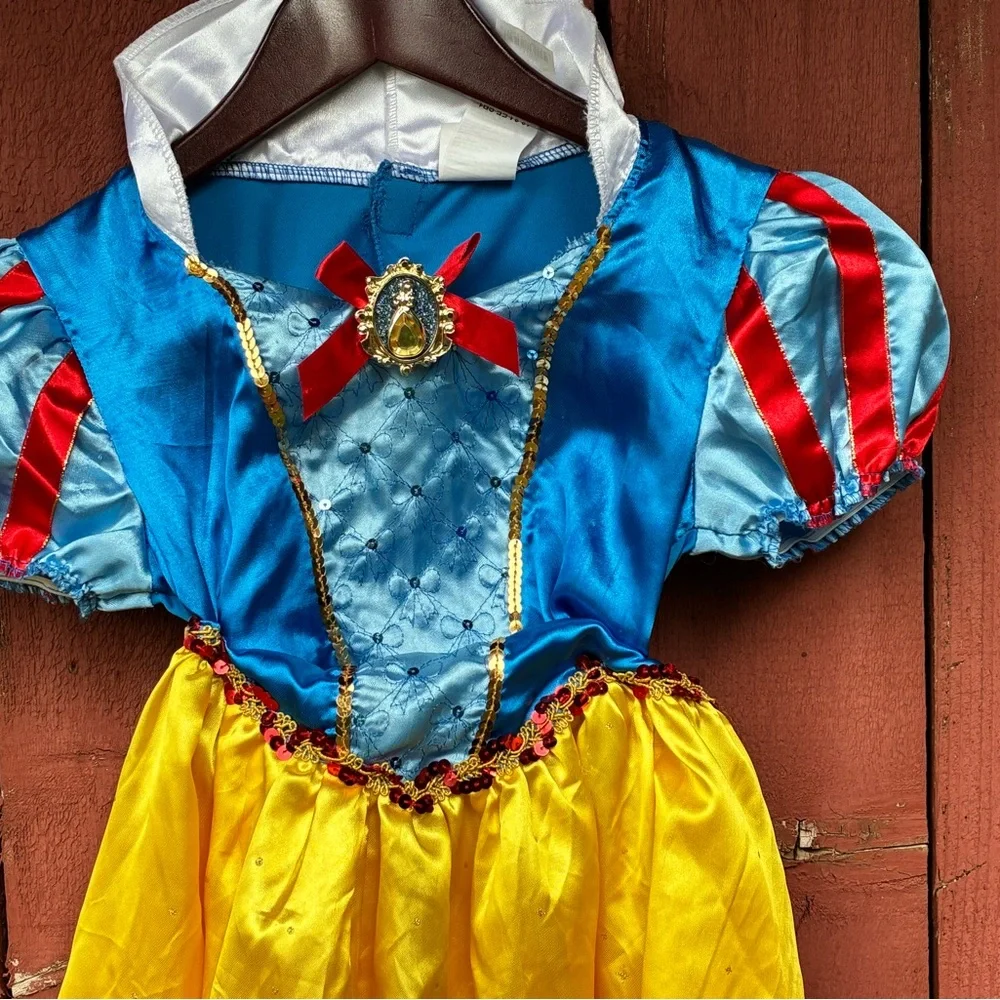 Disney chest 13