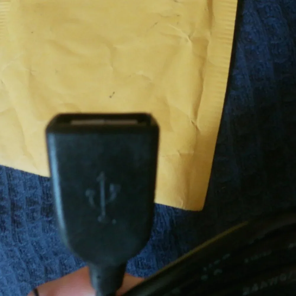 The Unbranded Brand data cable