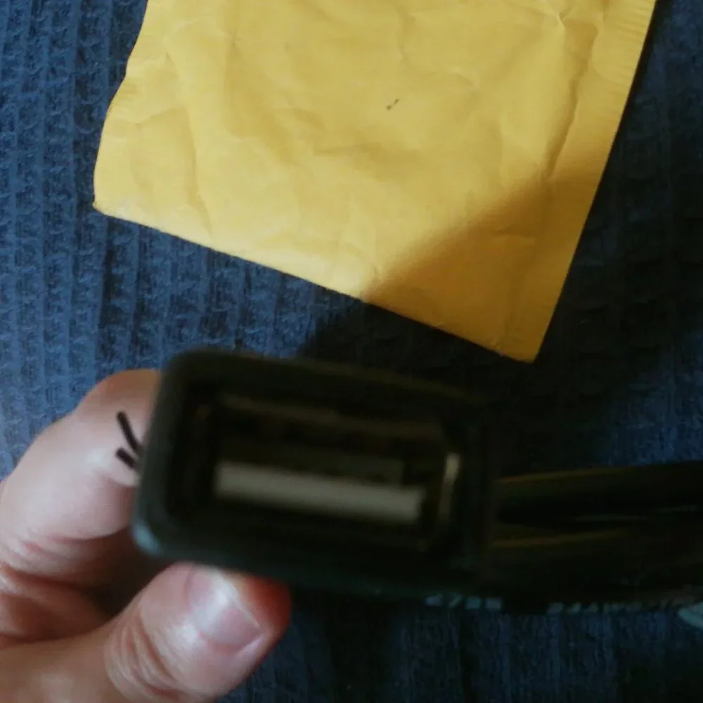 The Unbranded Brand data cable