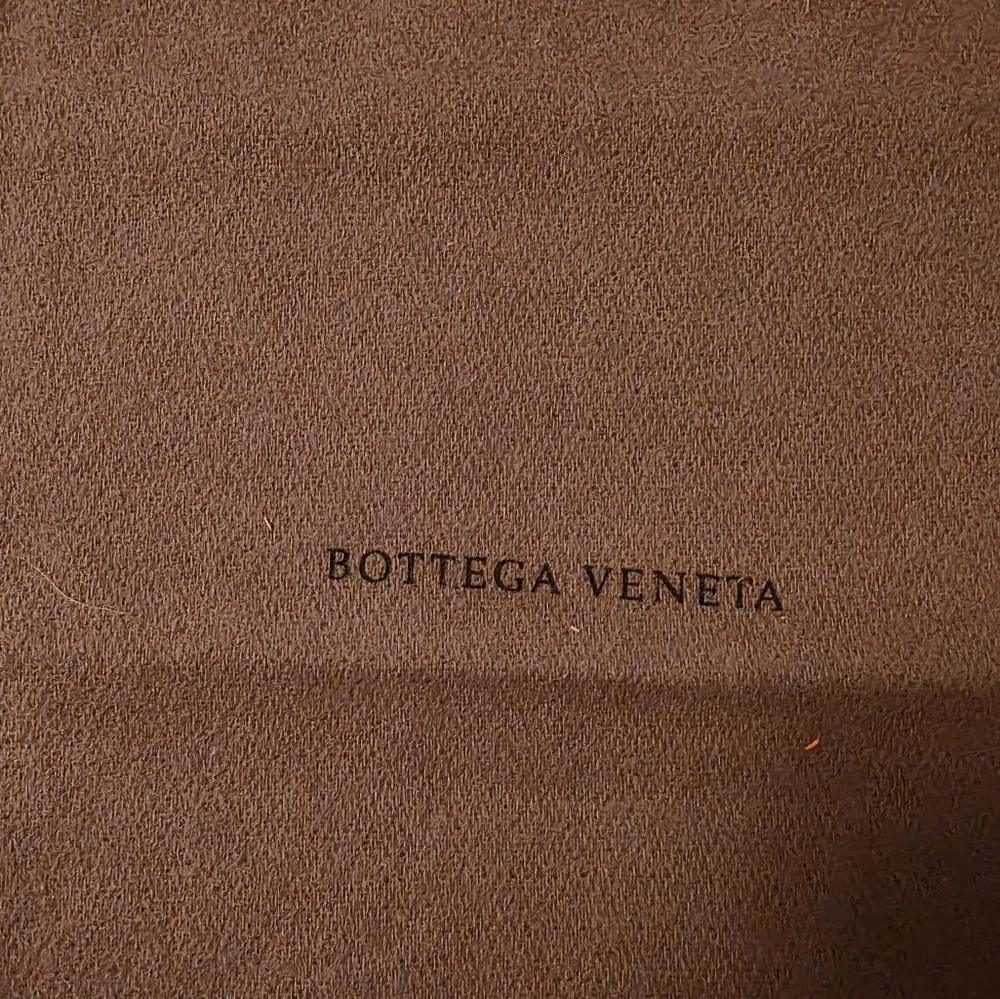 Bottega Veneta add touch