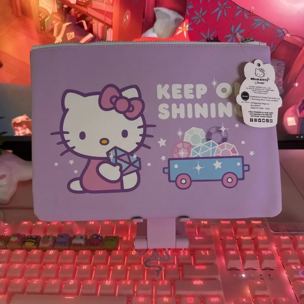 Hello Kitty this adorable