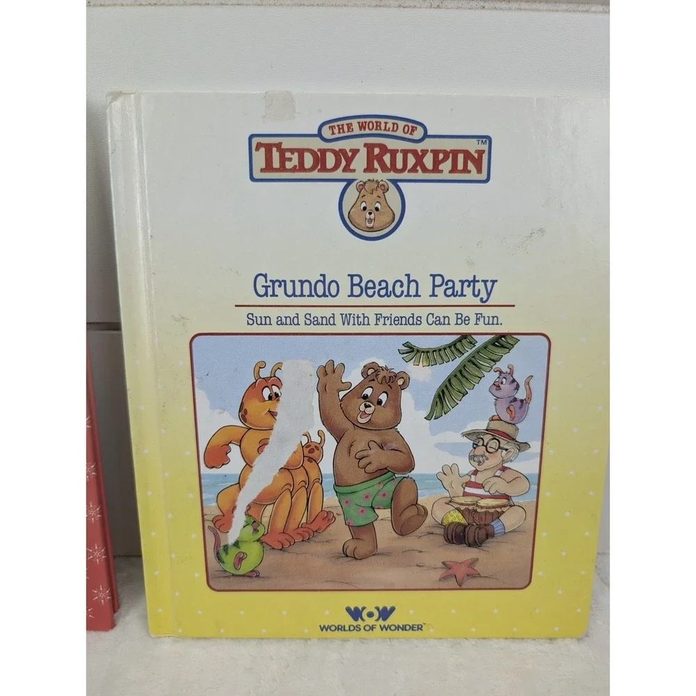 Vintage Teddy Ruxpin Book Lot Christmas Grundo Beach Party 80s Toy Cartoon Bear