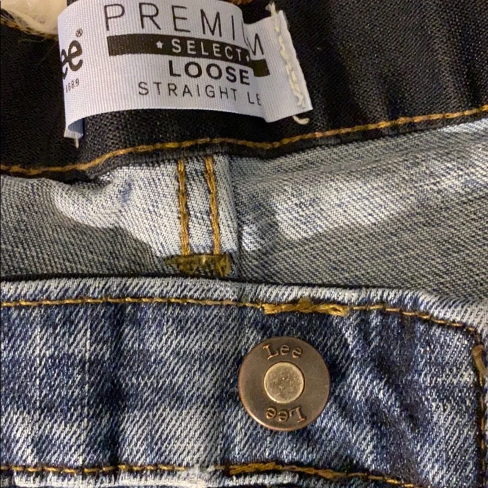 Lee men’s big