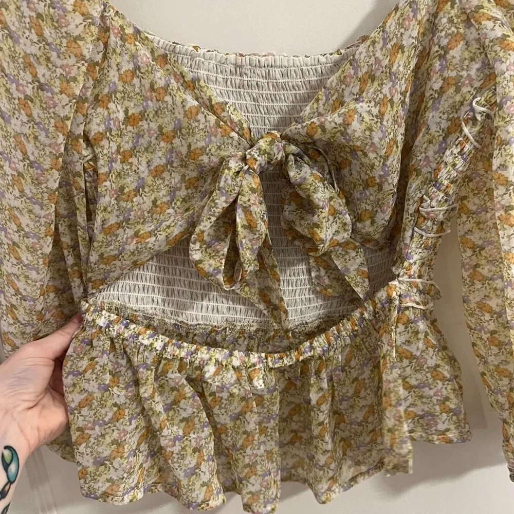 Astr label floral