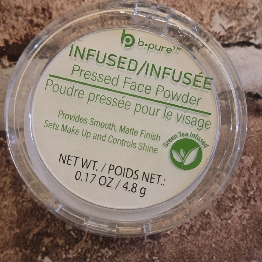 b.pure Infused Pressed Face Powder — Cream/Beige