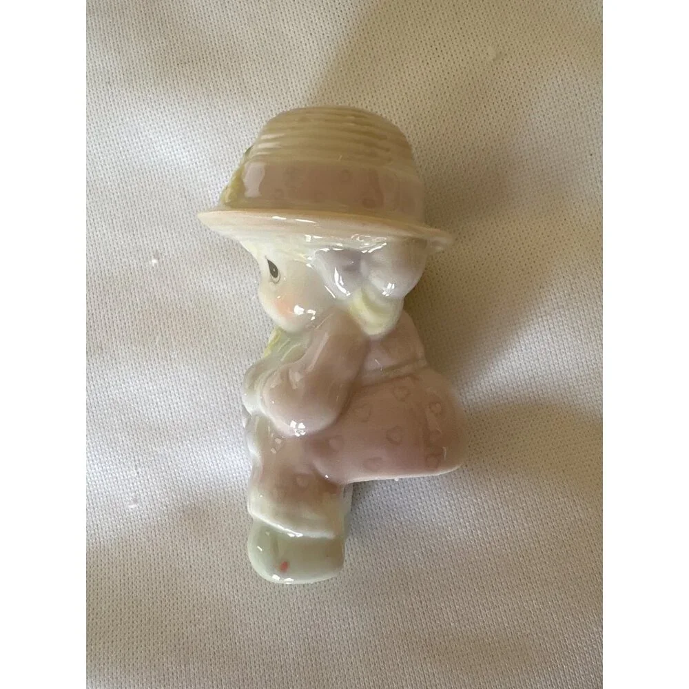 Precious Moments Salt and Pepper Set 1997 Enesco Avon Figurine Girl With Bonnet
