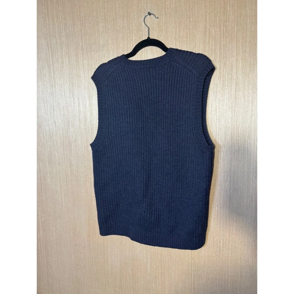 J. Crew brand unbranded