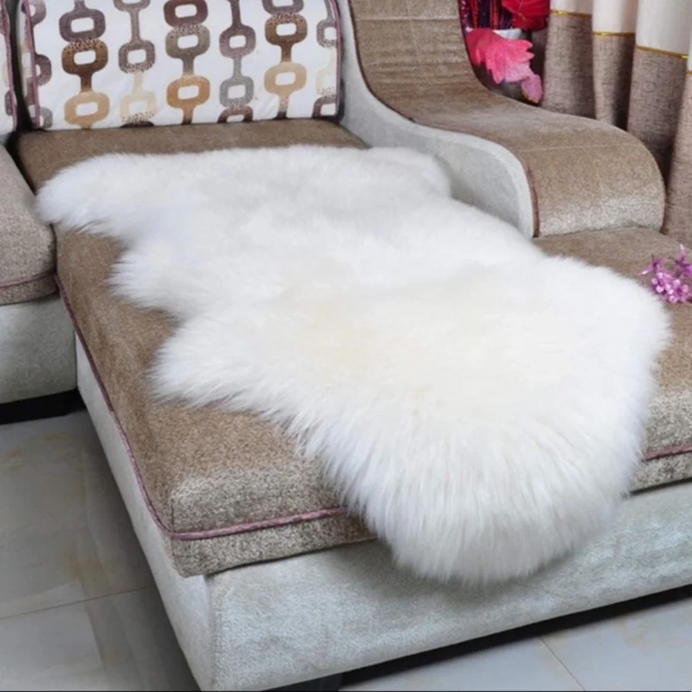 White Faux Fur Throw - soft & silky!