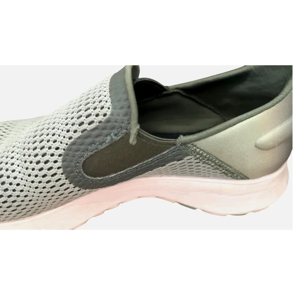Merrell details size cloud