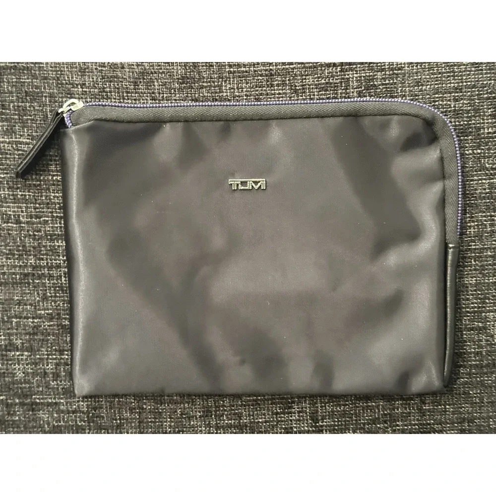 Tumi For Delta Cosmetic Toiletries Travel Zip Pouch Bag Black Purple Lining