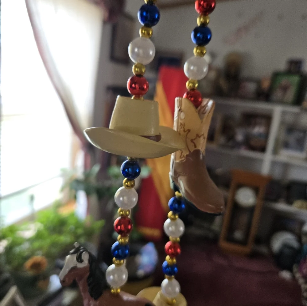 N/A festive beaded