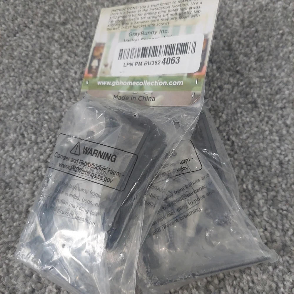 Gray Bunny GB Home Collection Curtain Rod Bracket Black set of 4 model GB-6809S4