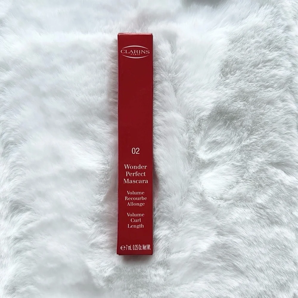 NIB Clarins Wonder Perfect Mascara in 02 Wonder Brown