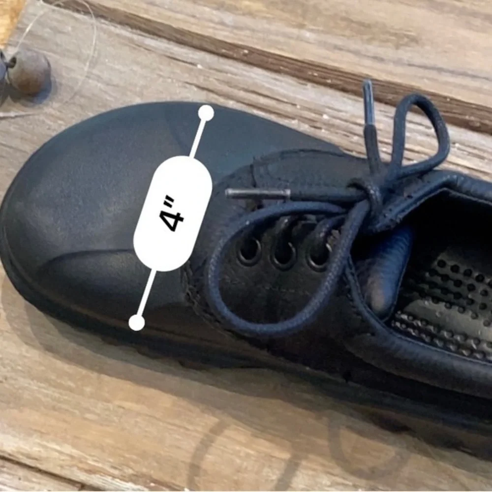 CROCS women’s shoes