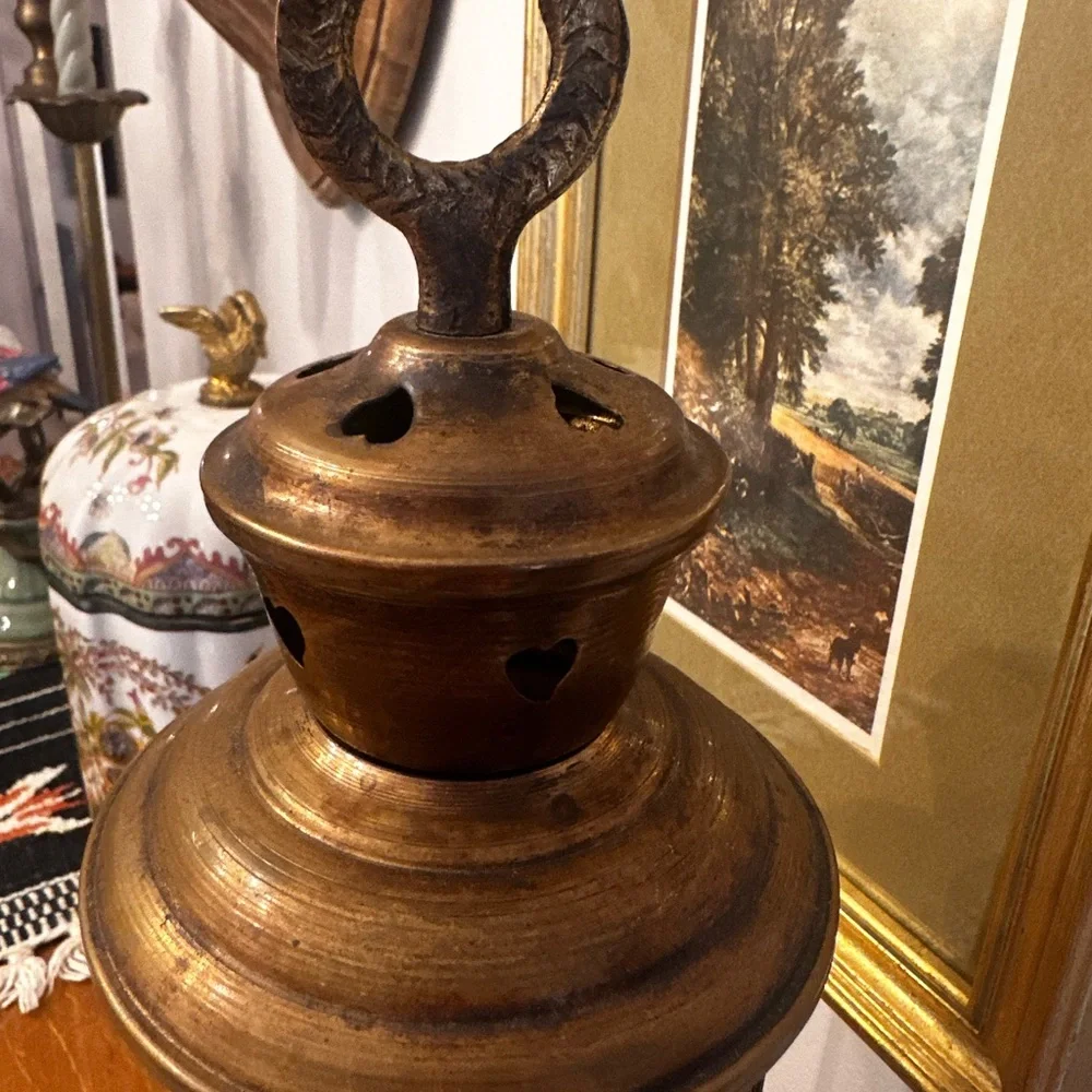 Vintage gorgeous piece