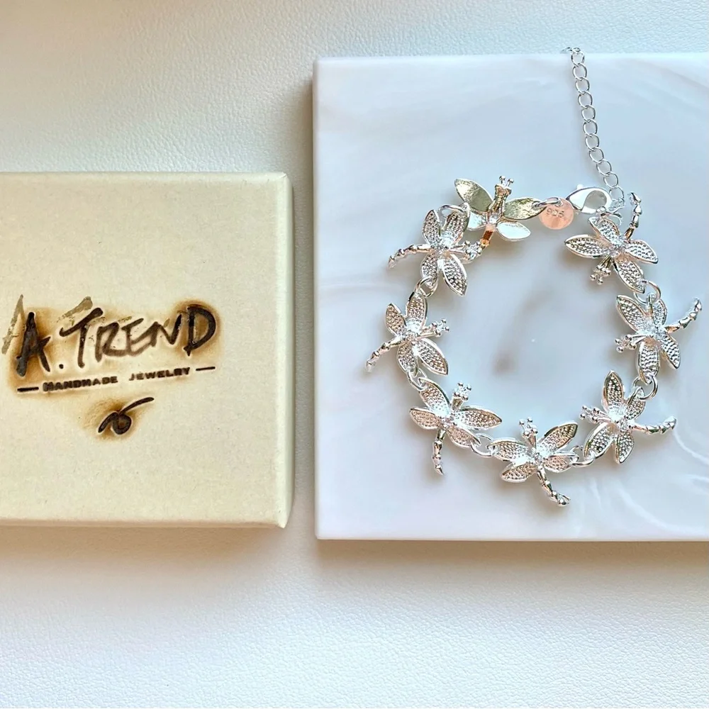 Silver Dragonfly Link Bracelet