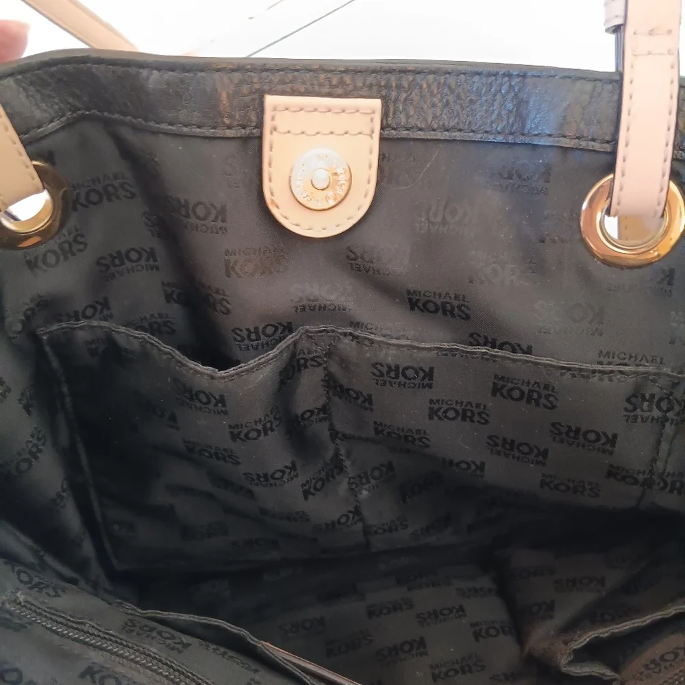 Michael Kors Black and Tan Leather Tote Bag 15