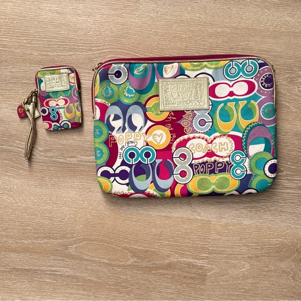 Coach Poppy Laptop Case - Pop C Graffiti