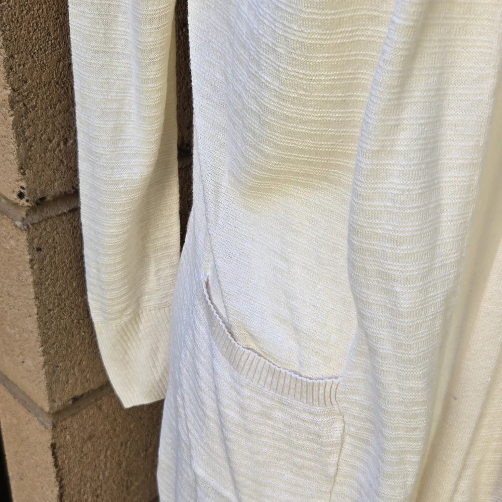 Rachel Zoe lightweight cream