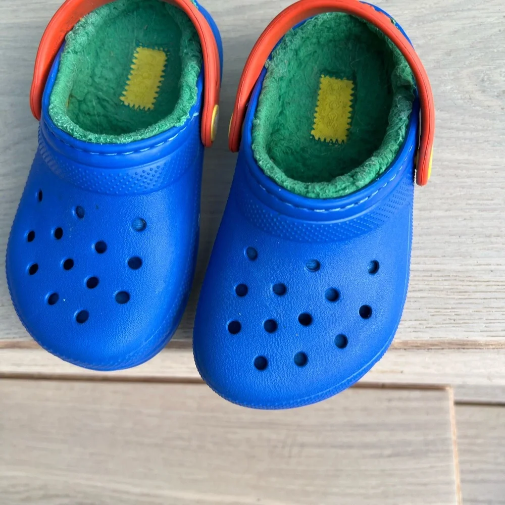 Kids Blue Clog Shoes with Orange Strap size 9C boys