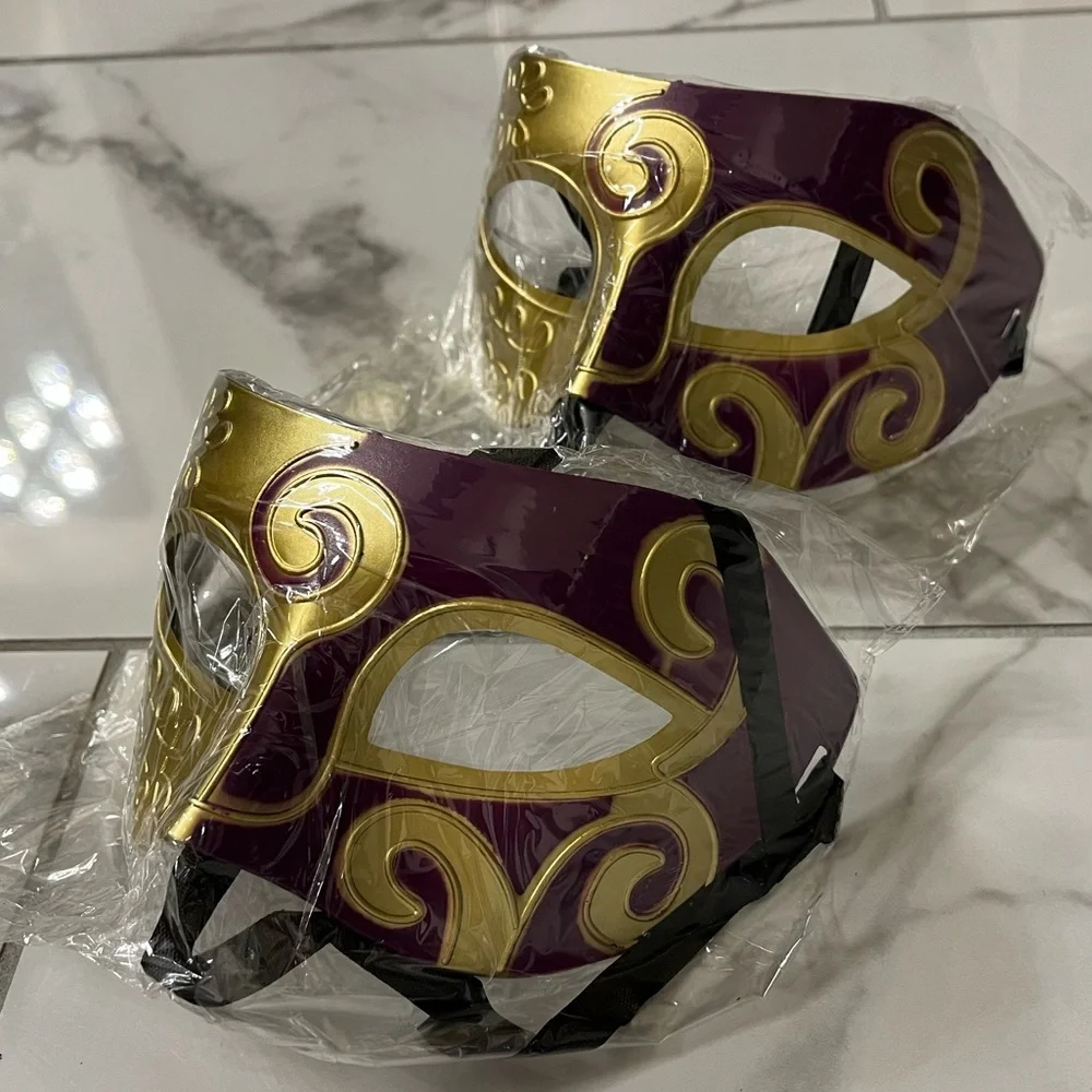 N/A pair gold