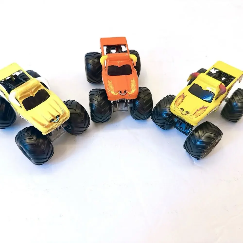 Hot Wheels Monster Jam Die-Cast Truck El Toro Loco 1:64‎ Scale Lot Of 3 Car Toys