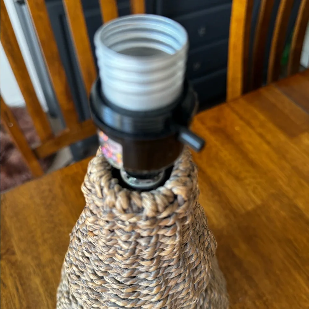 N/A handwoven rattan