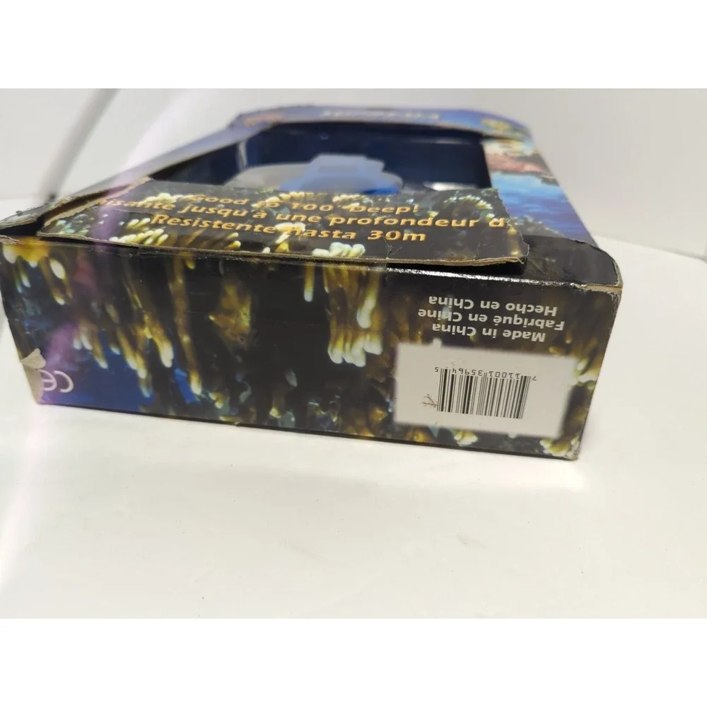 Suprema Super Sport Camera 35mm Film Roll Waterproof Case Scuba Diving NIB