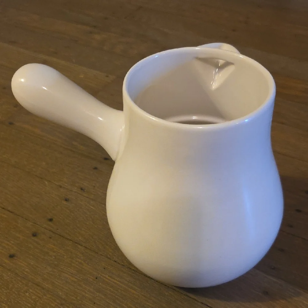 Williams Sonoma: Bonjour White Ceramic Hot Chocolate Pitcher