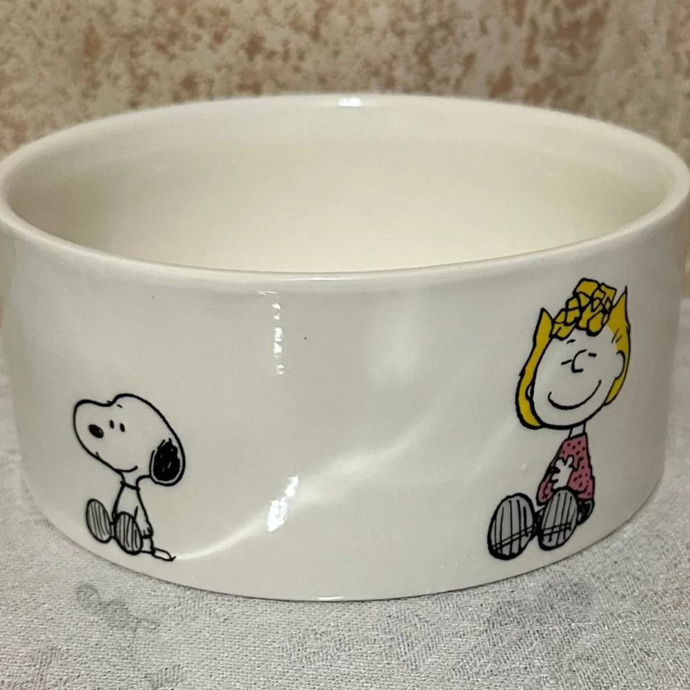 Peanuts two white