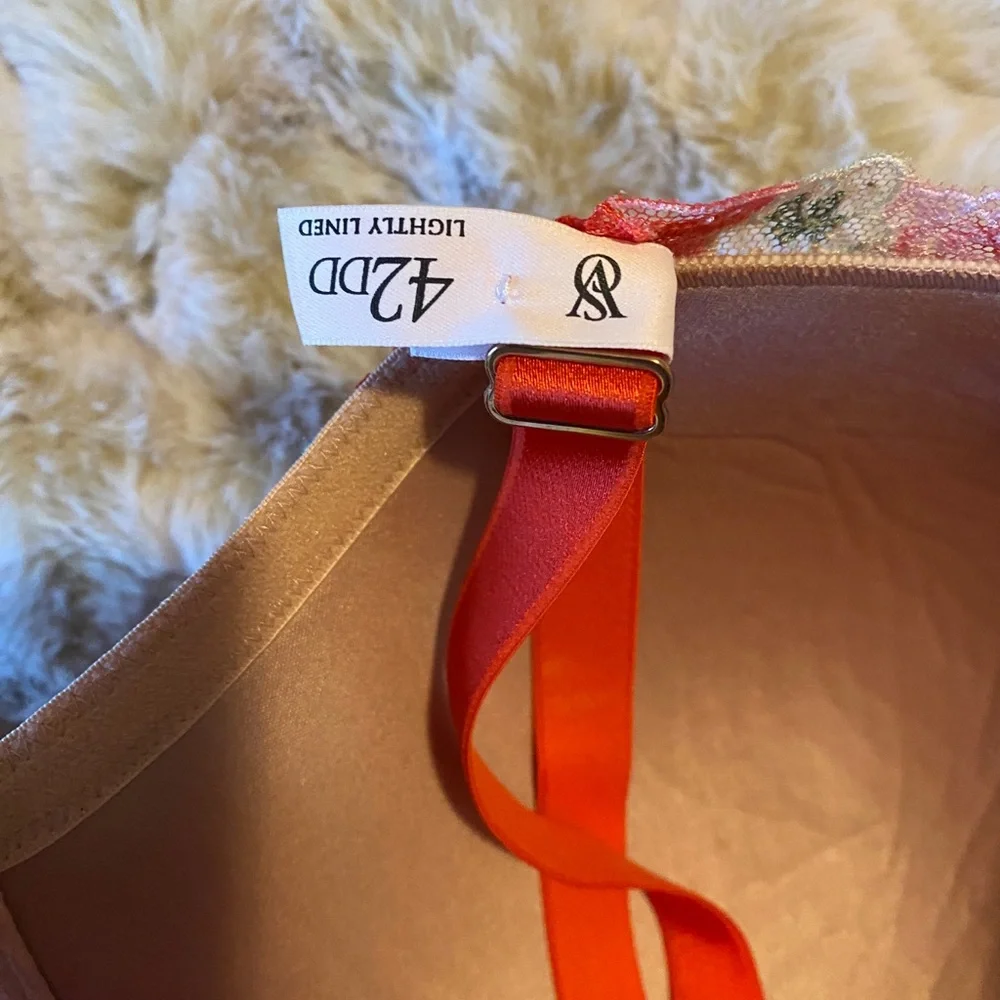 Victorias Secret nwt pristine