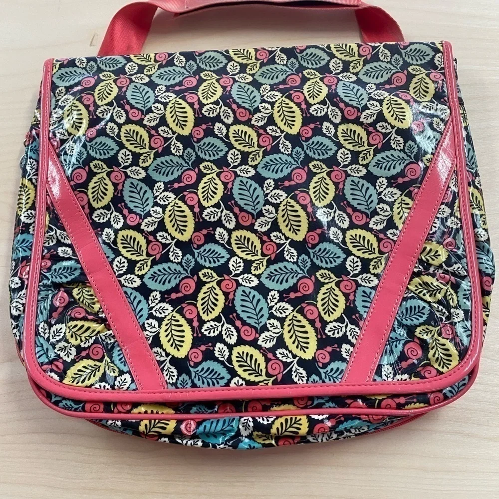 Vera Bradley Frill Computer/Tablet Bag (CZ)