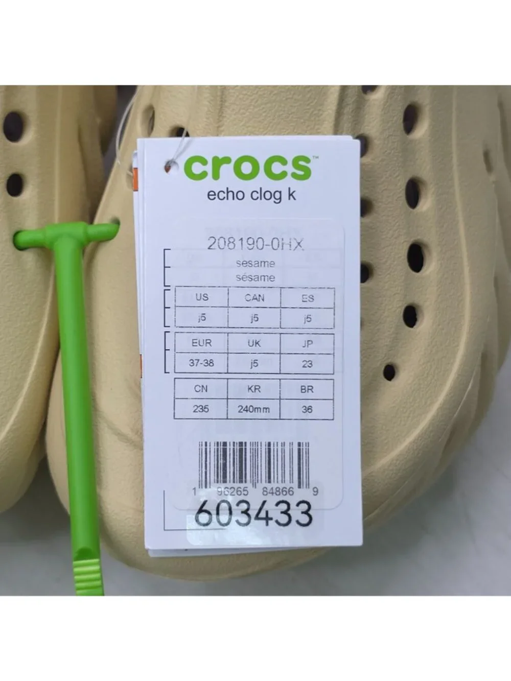 CROCS durable lightweight