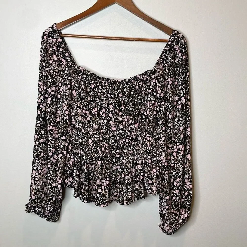 J. Crew Puff-sleeve drapey crepe top in fall garden floral Size Small