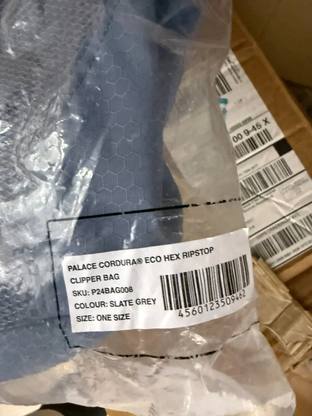 PALACE ykk zippers
