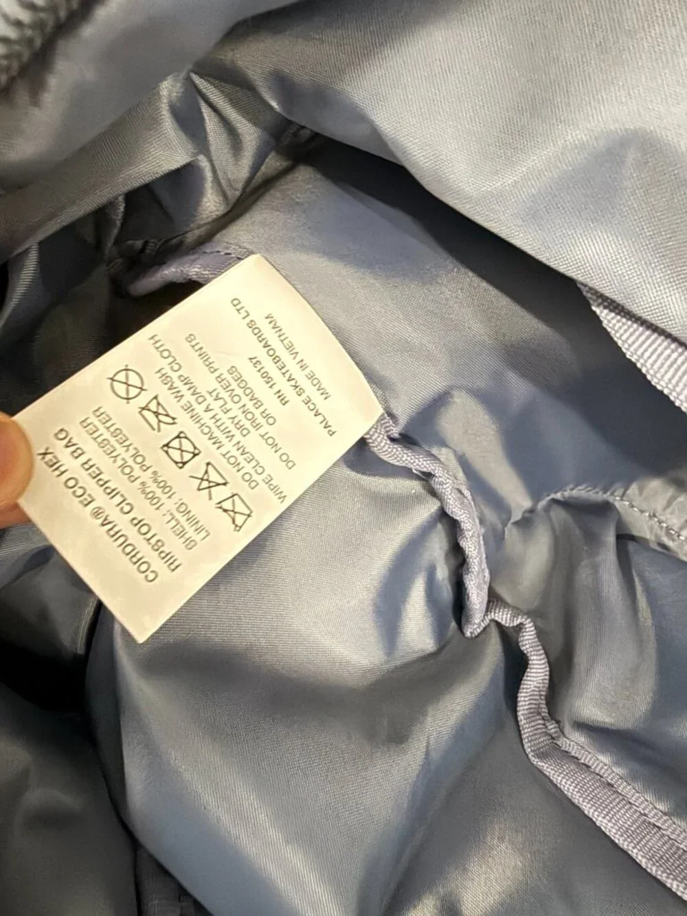 PALACE ykk zippers