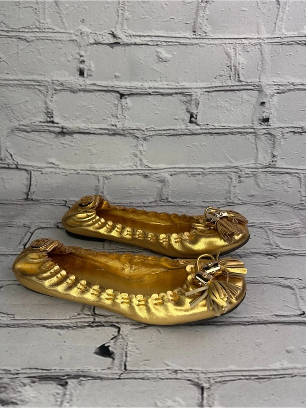 Tory Burch Reese Gold Metallic Tassel Ballet Flats - Women