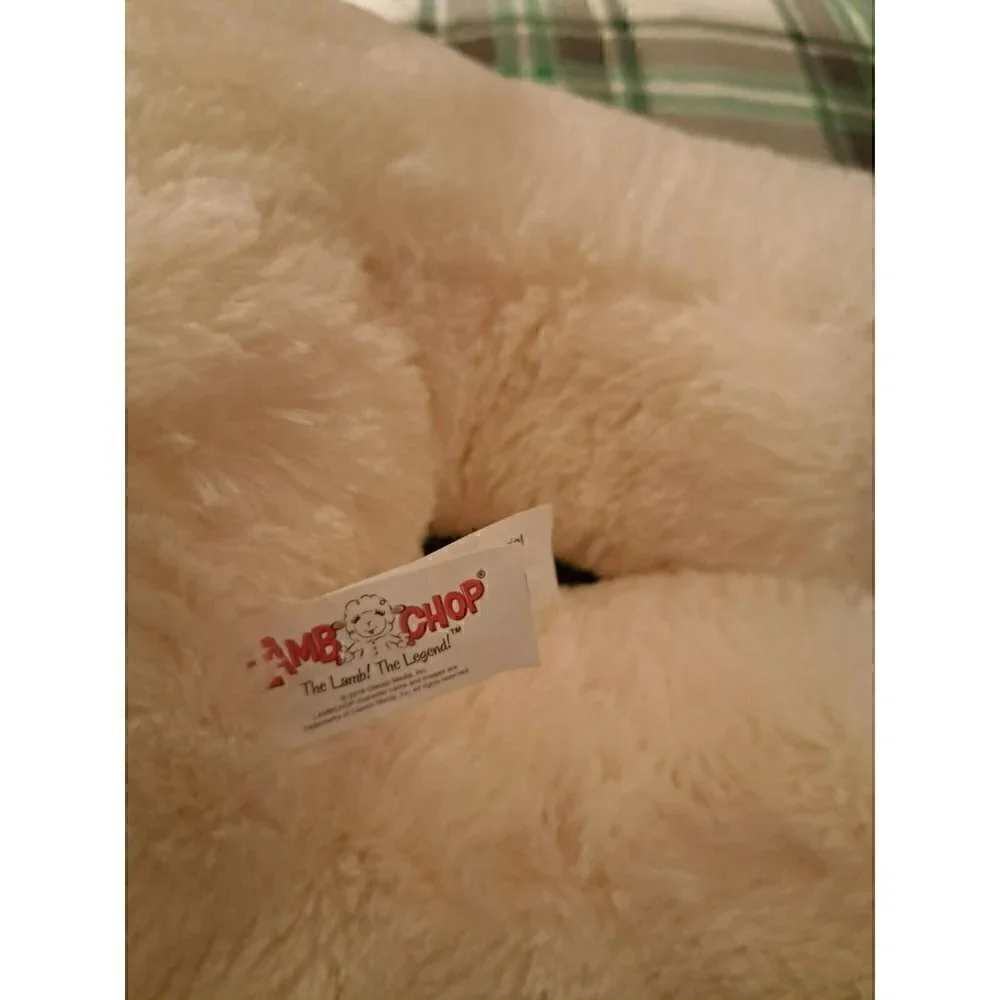 Multipet Lamb Chop Plush Dog Toy, Squeaker Inside, Jumbo Size, 24‎ inches