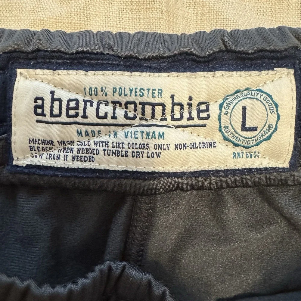 Abercrombie & Fitch perfect zip