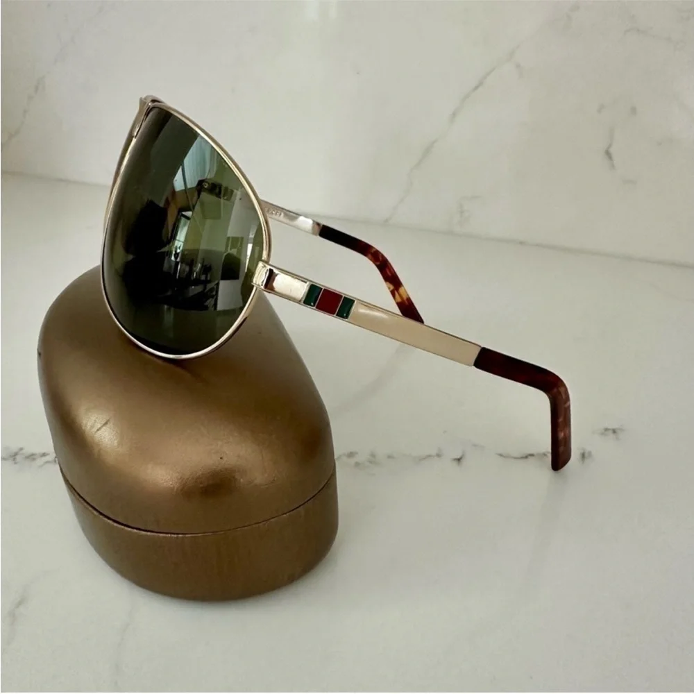 Gucci sunglasses gg